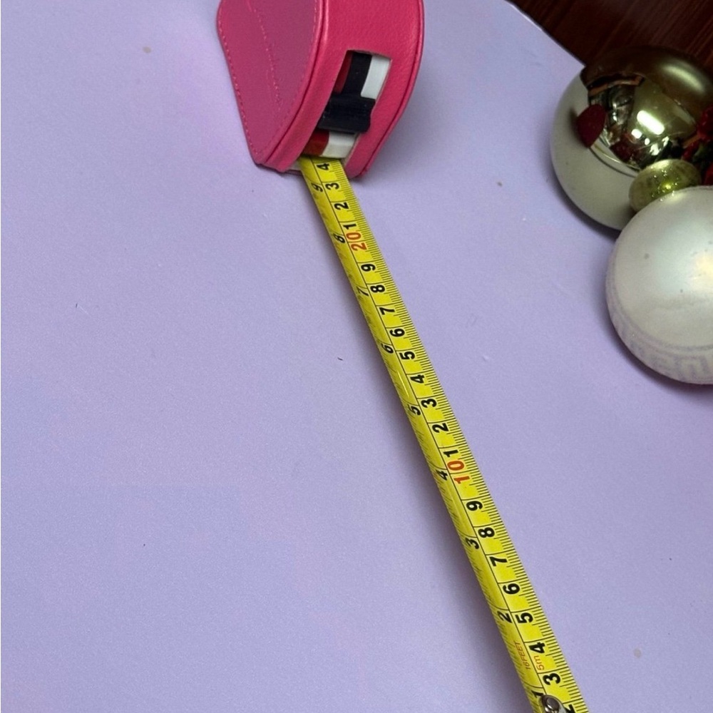 Home interiors And Gifts engraved  faux leather measuring tape - Picture 6 of 6
